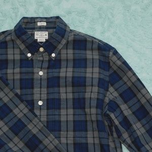 J Crew Plaid Slim Fit Button up Shirt
